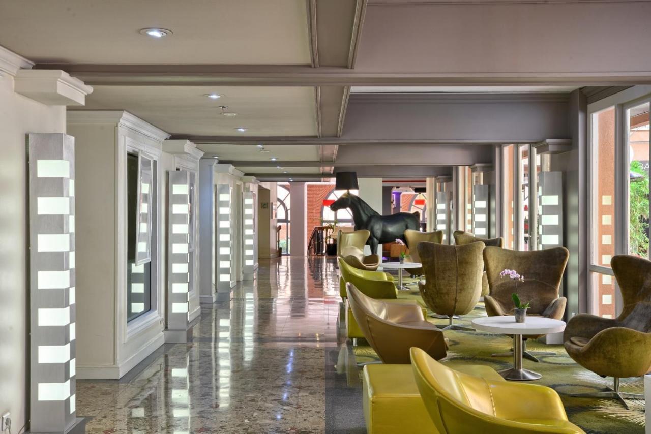 Plaza Hotel Capitole Toulouse - Anciennement Crowne Plaza Luaran gambar